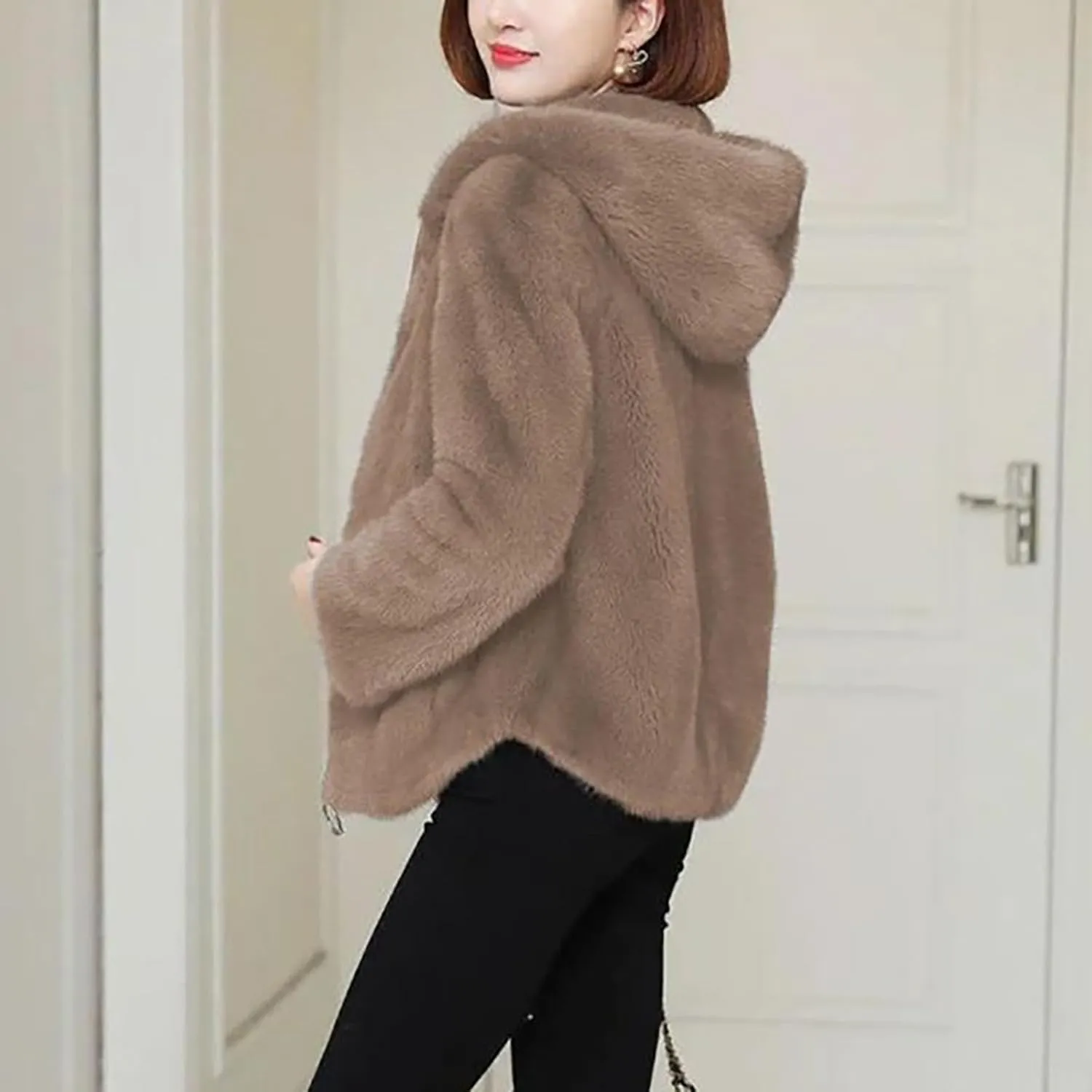 Akivide Women Winter Warm Fuzzy Fleece Sherpa Jacket Coat Oversized Fluffy Zip Up Hooded Sweatshirt Hoodie with Pockets