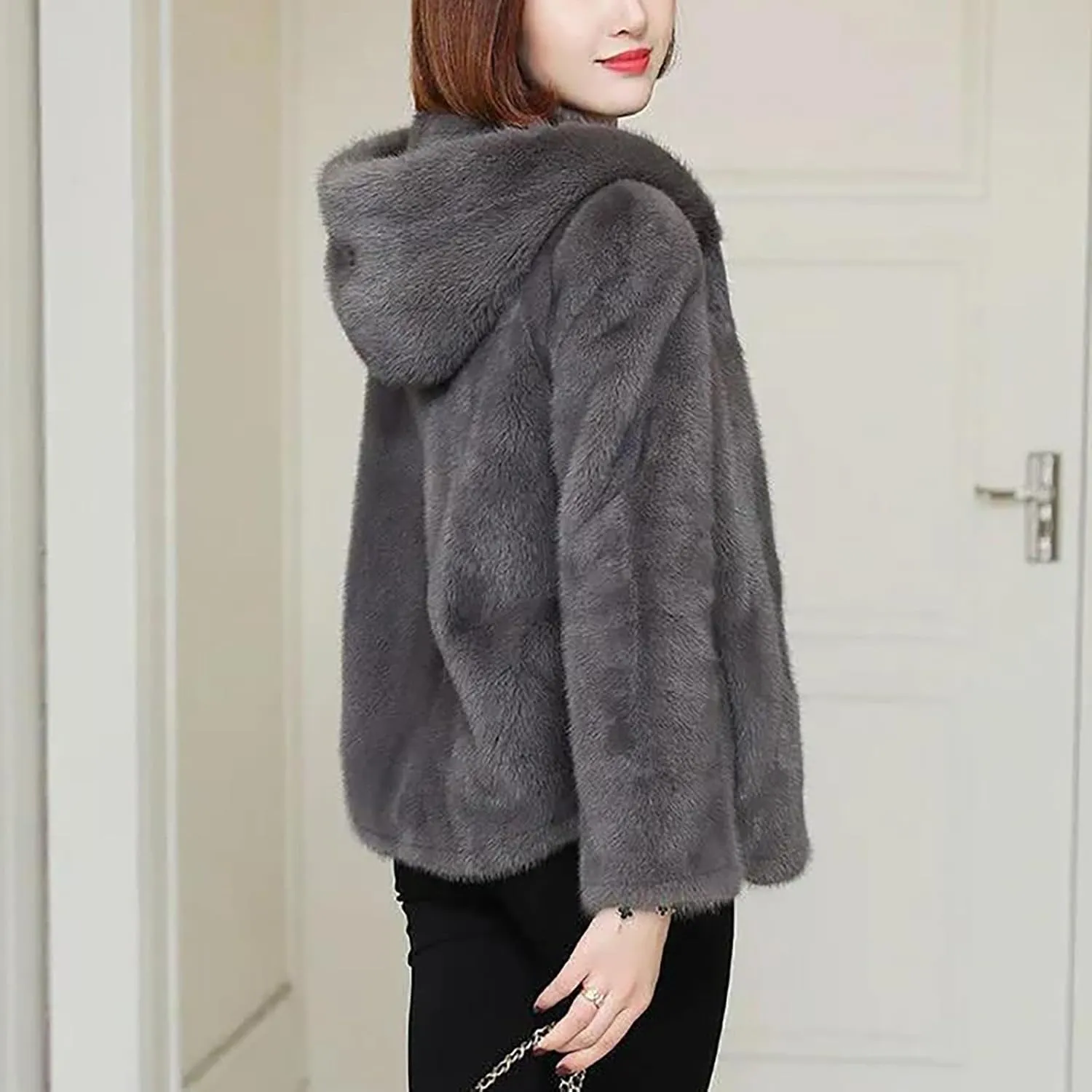 Akivide Women Winter Warm Fuzzy Fleece Sherpa Jacket Coat Oversized Fluffy Zip Up Hooded Sweatshirt Hoodie with Pockets
