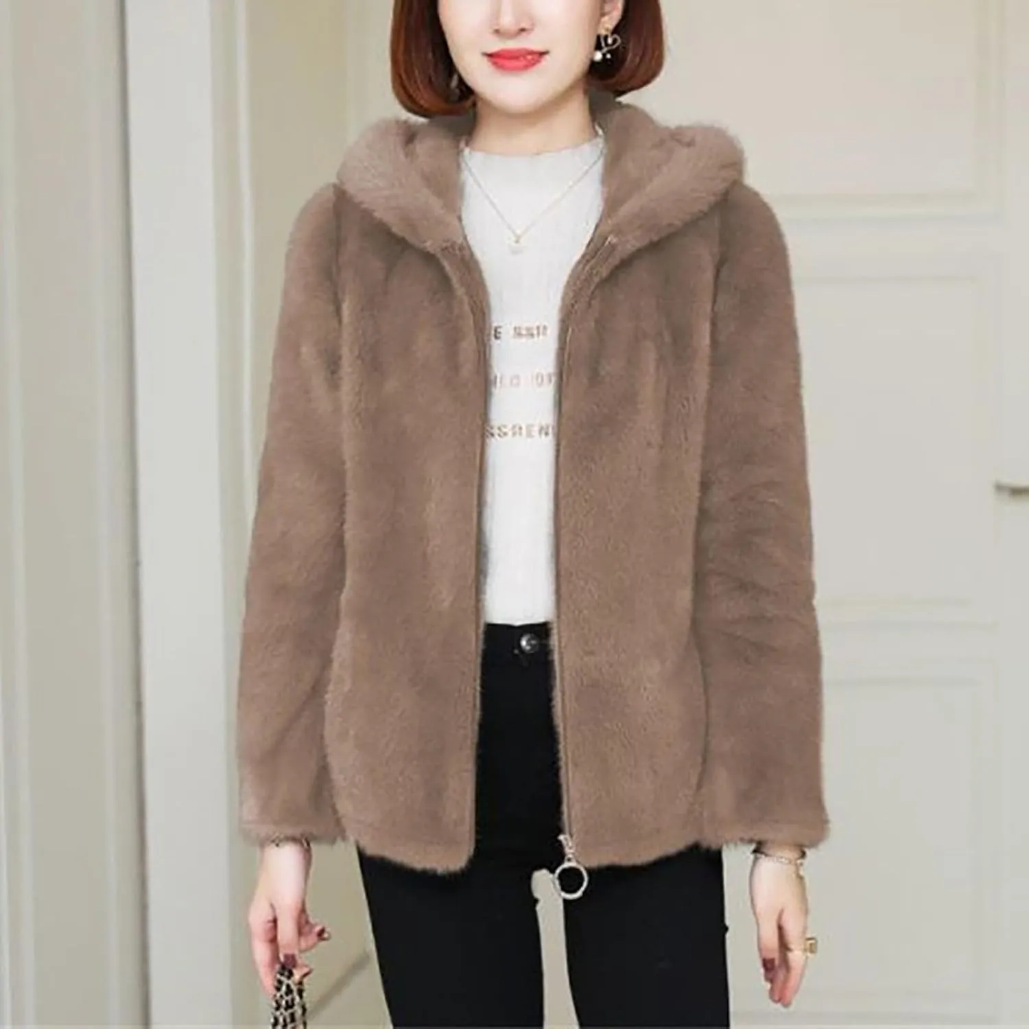 Akivide Women Winter Warm Fuzzy Fleece Sherpa Jacket Coat Oversized Fluffy Zip Up Hooded Sweatshirt Hoodie with Pockets