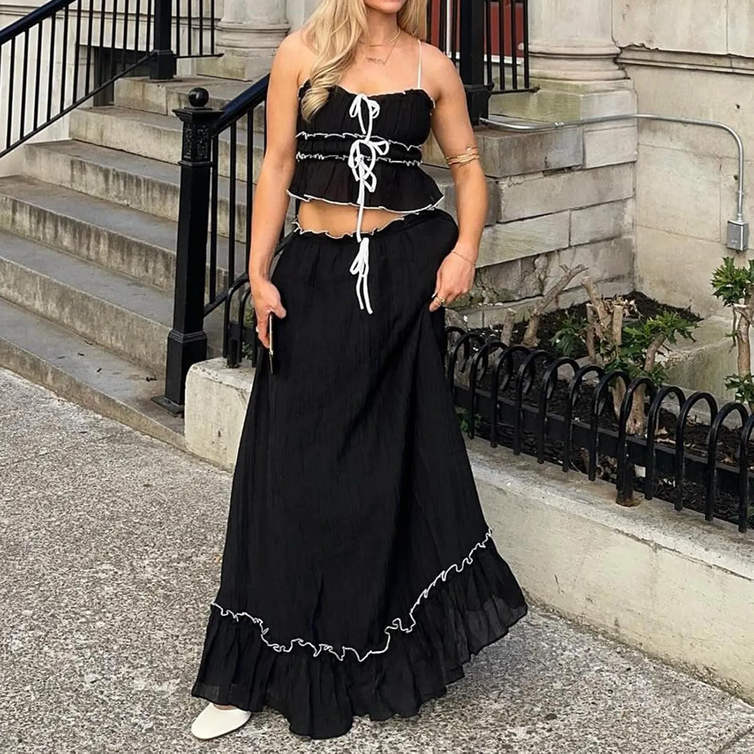 Amiblvowa Women Y2k 2 Piece Maxi Skirt Set Backless Smocked Lace Halter Crop Top Tiered Flowy Long Skirt Beach Clubwear