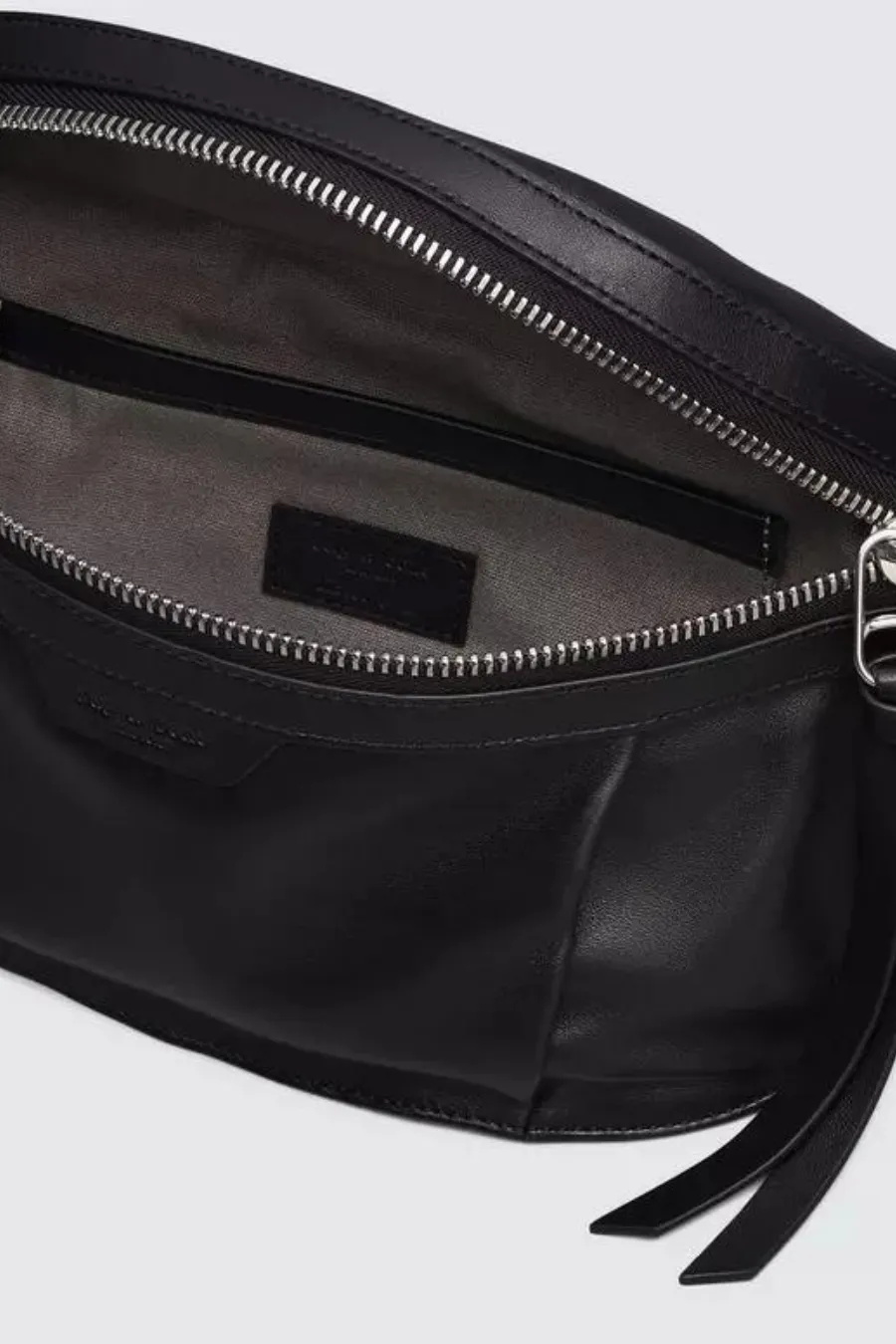 Commuter Fanny Pack Black