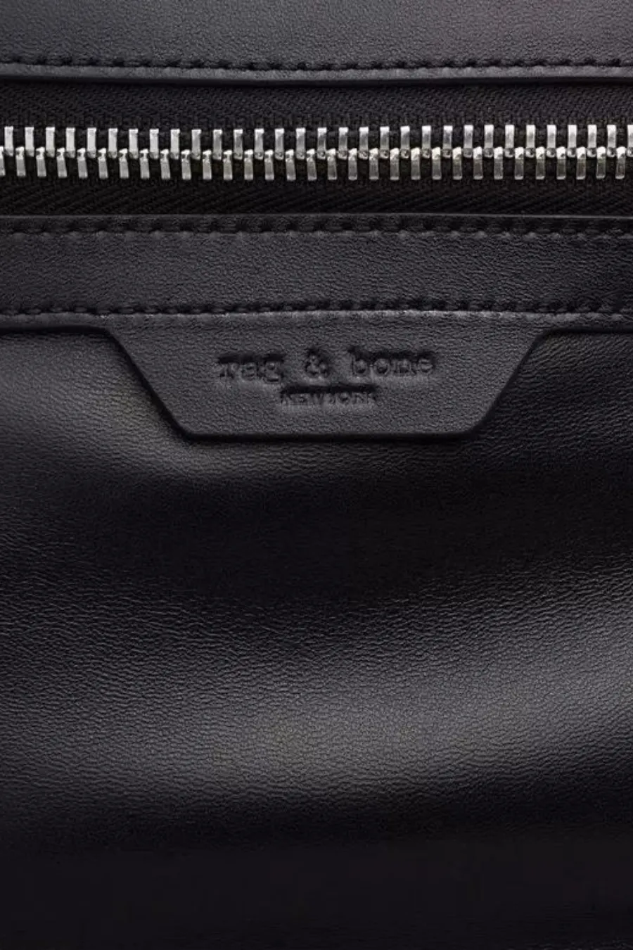 Commuter Fanny Pack Black