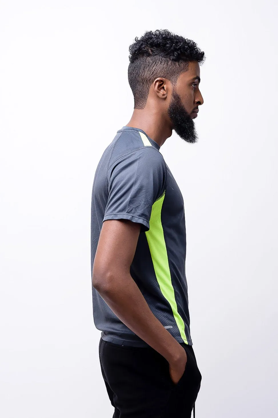 easy-fit training t-shirt