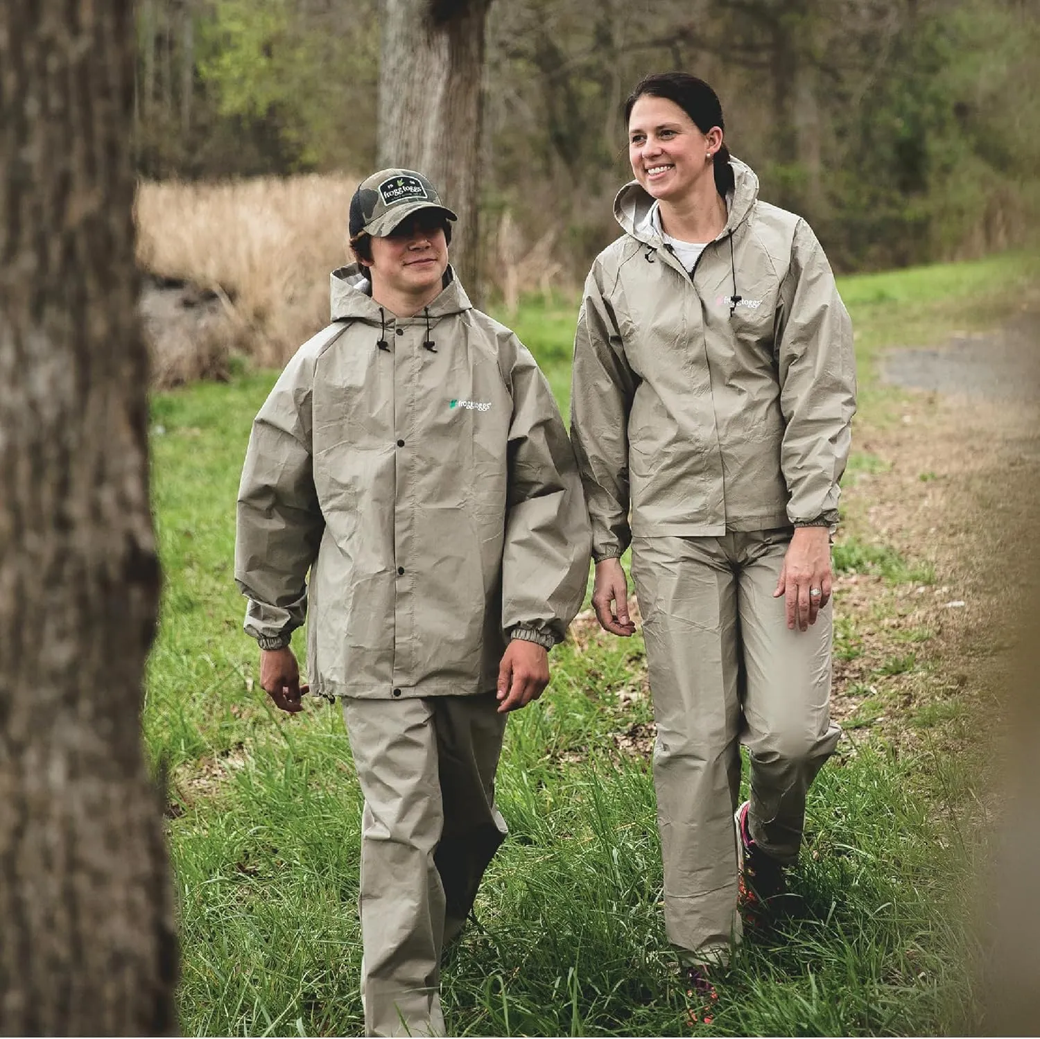 FROGG TOGGS Women's Ultra-Lite2 2-Layer Waterproof Breathable Protective Rain Suit