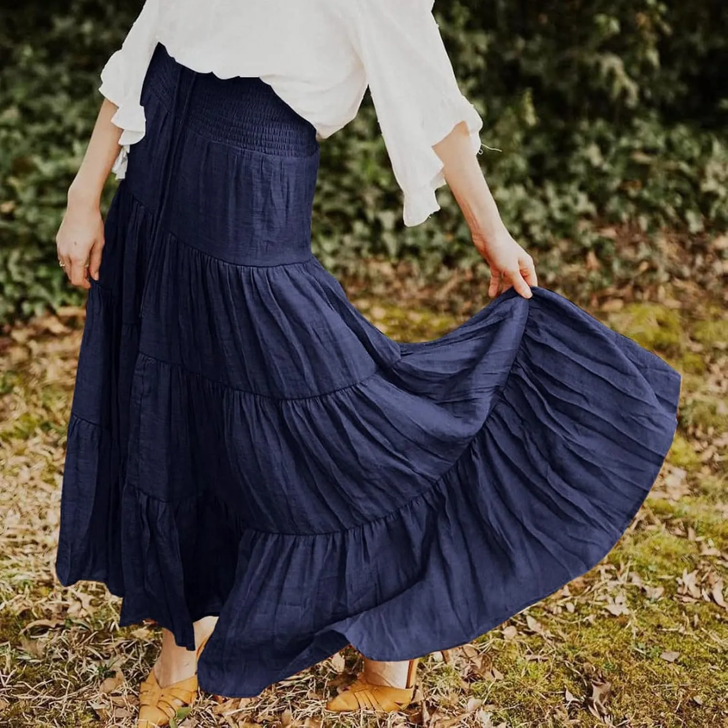Long Skirts for Women Summer 2025 Casual Boho High Waisted Casual A Line Skirt Pleated Beach Flowy Swing Maxi Skirt