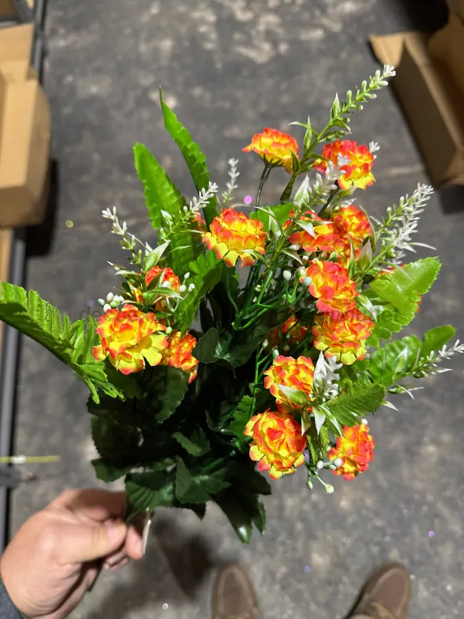 Mini Mum Bush – 12 Stems – Orange 36343