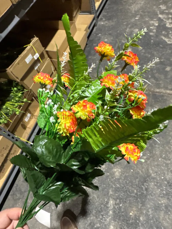 Mini Mum Bush – 12 Stems – Orange 36343