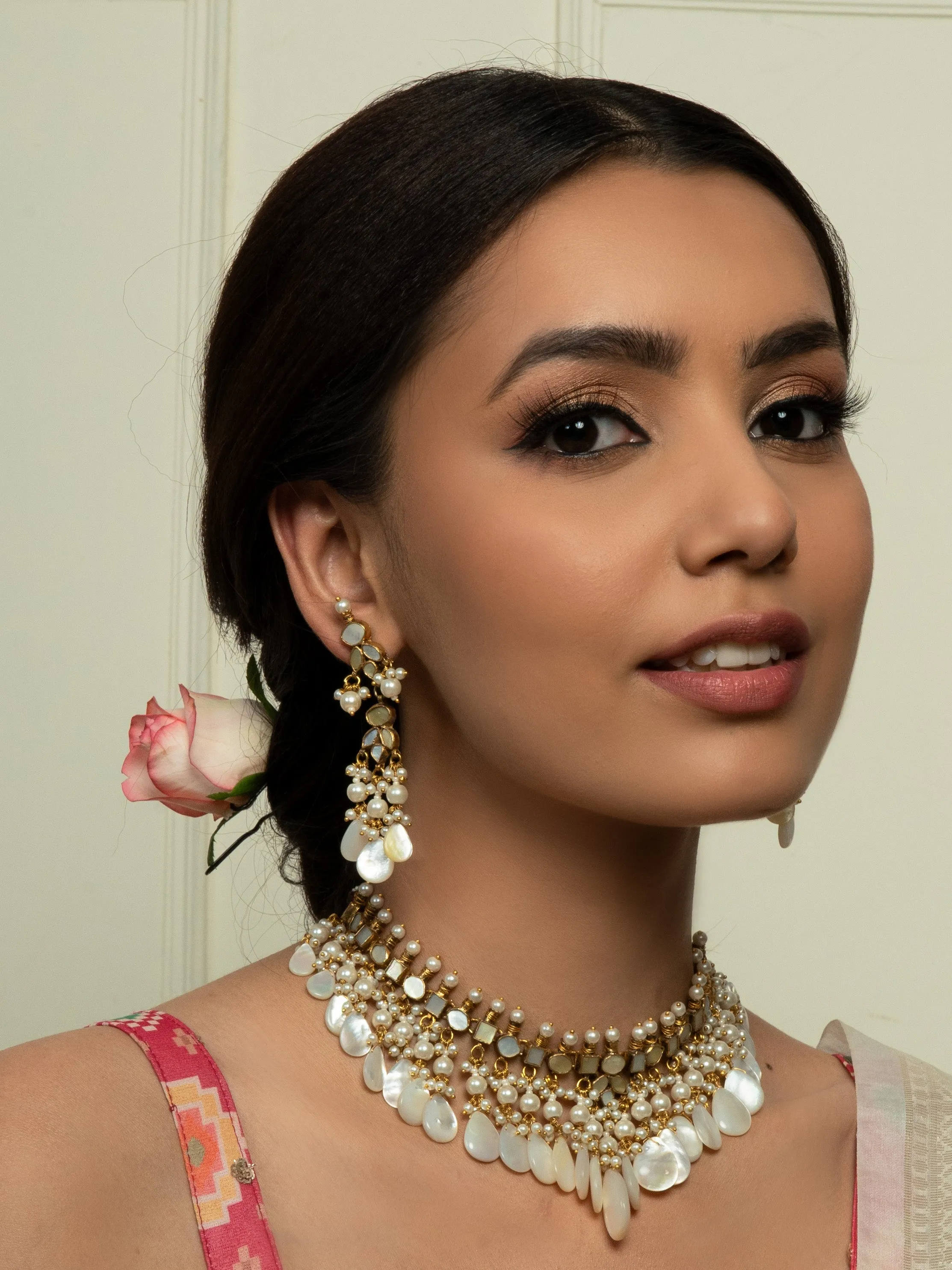 Mother of Pearl & Pachi Kundan Choker Set (Necklace & Earrings)