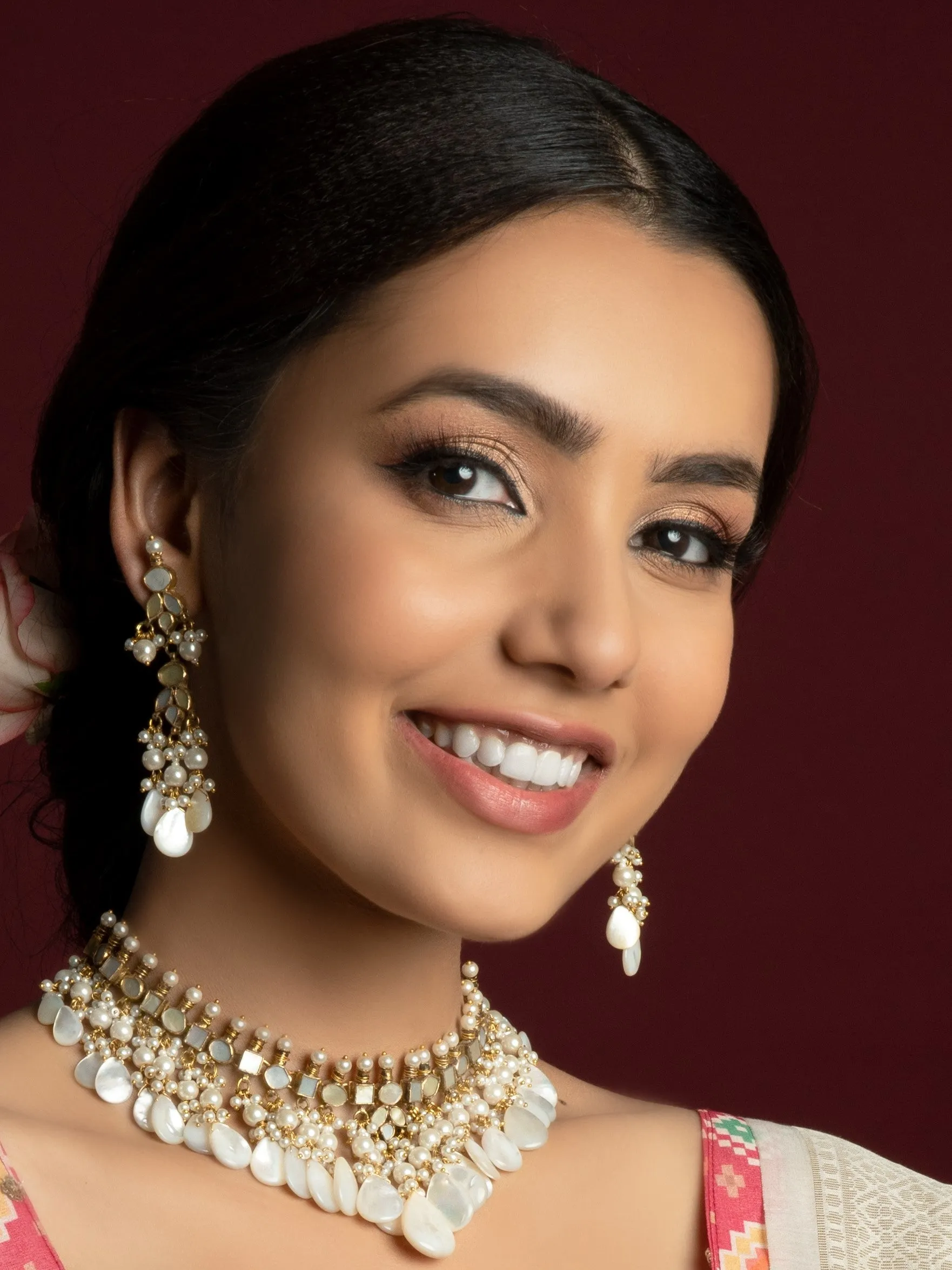 Mother of Pearl & Pachi Kundan Choker Set (Necklace & Earrings)