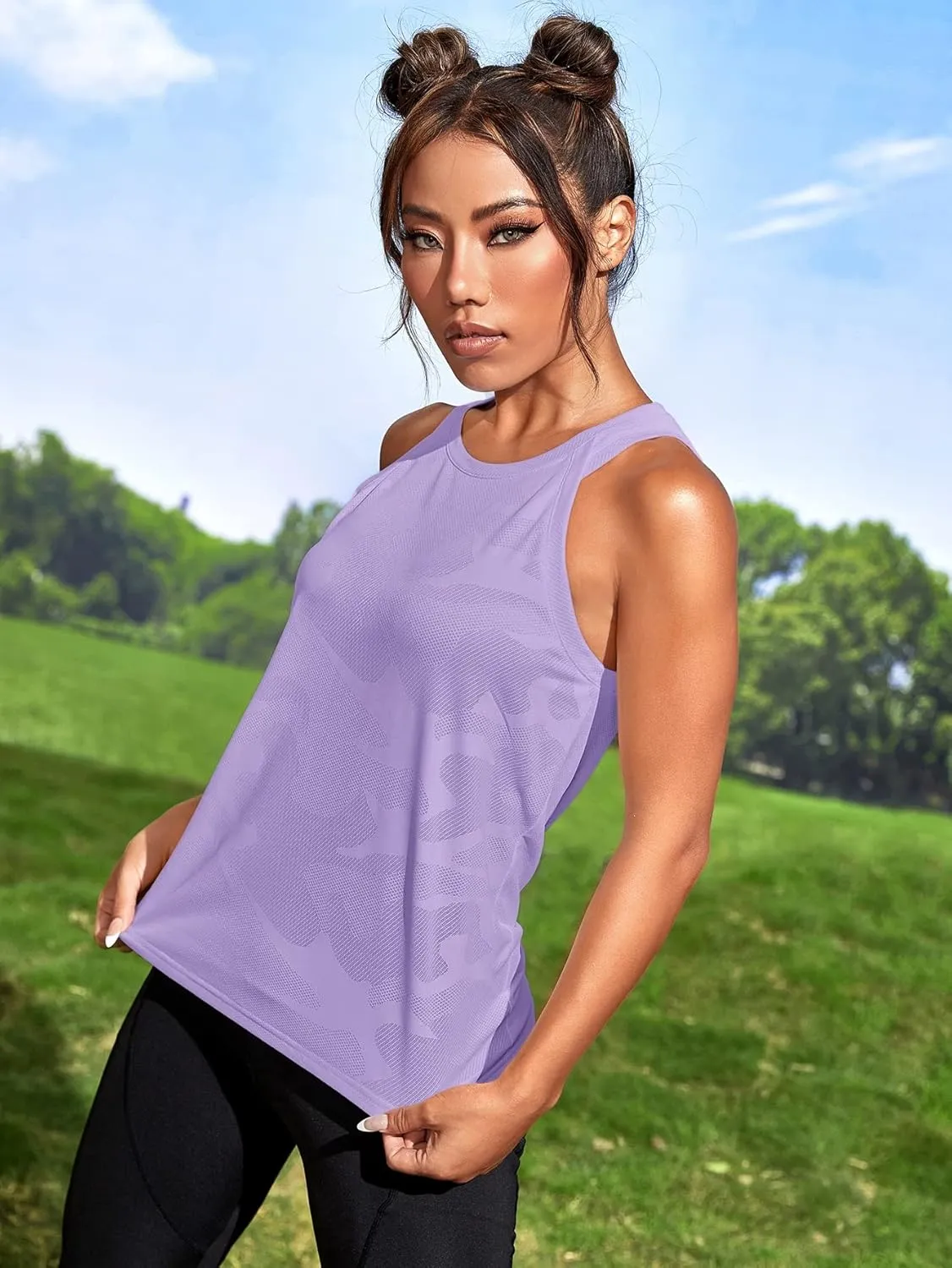 OYOANGLE Women's Camo Print Sleeveless Workout Shirts Exercise Running Tank Tops Active Gym Tops
