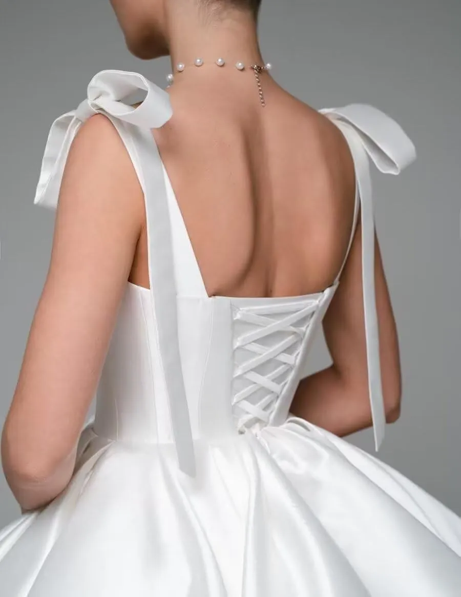 Satin Homecoming Dresses Short for Teens with Pockets Spaghetti Straps Pleated A Line Prom Dress Evening Wedding Dress
