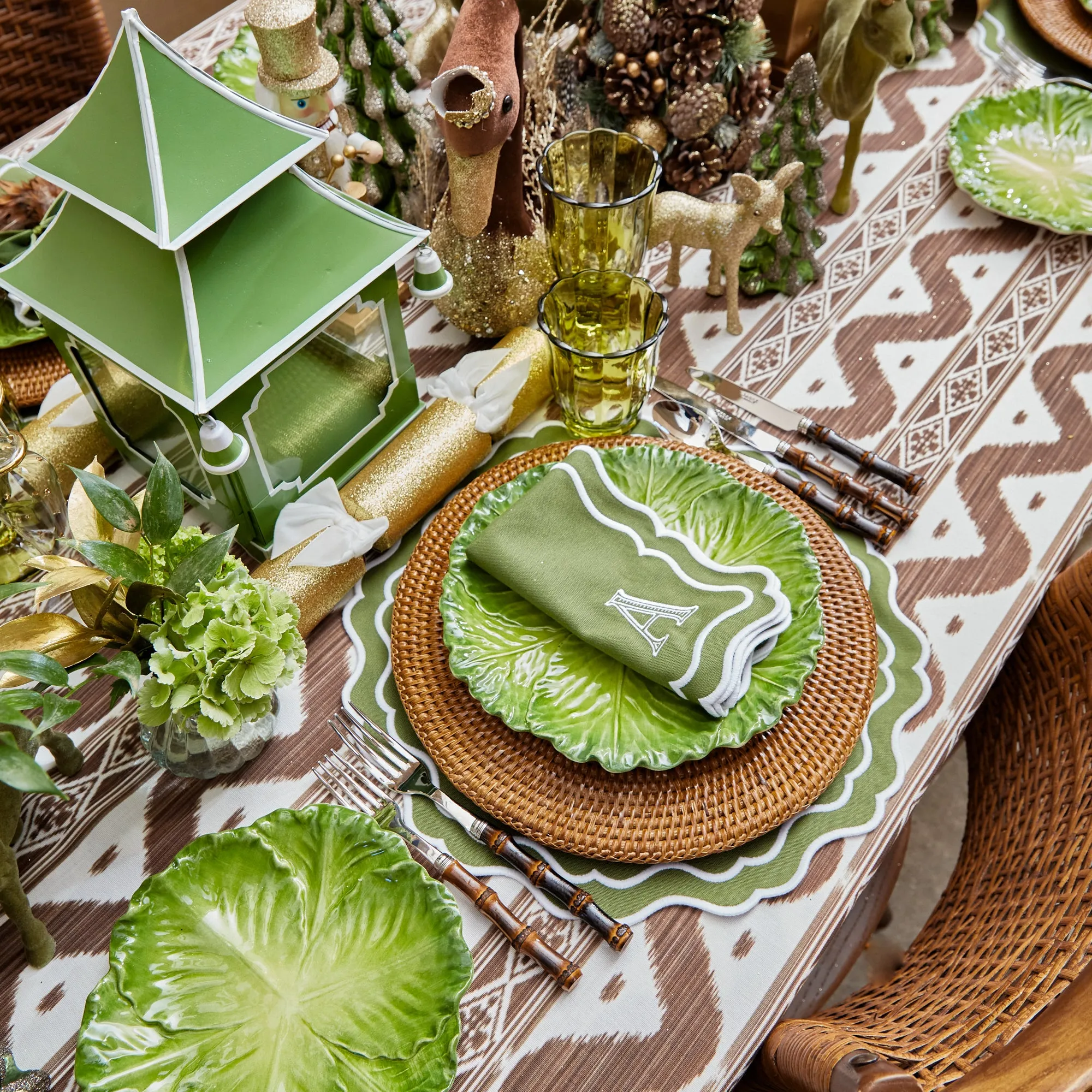 Serena Green Cabbage Dinner & Starter Plates (Set of 8)
