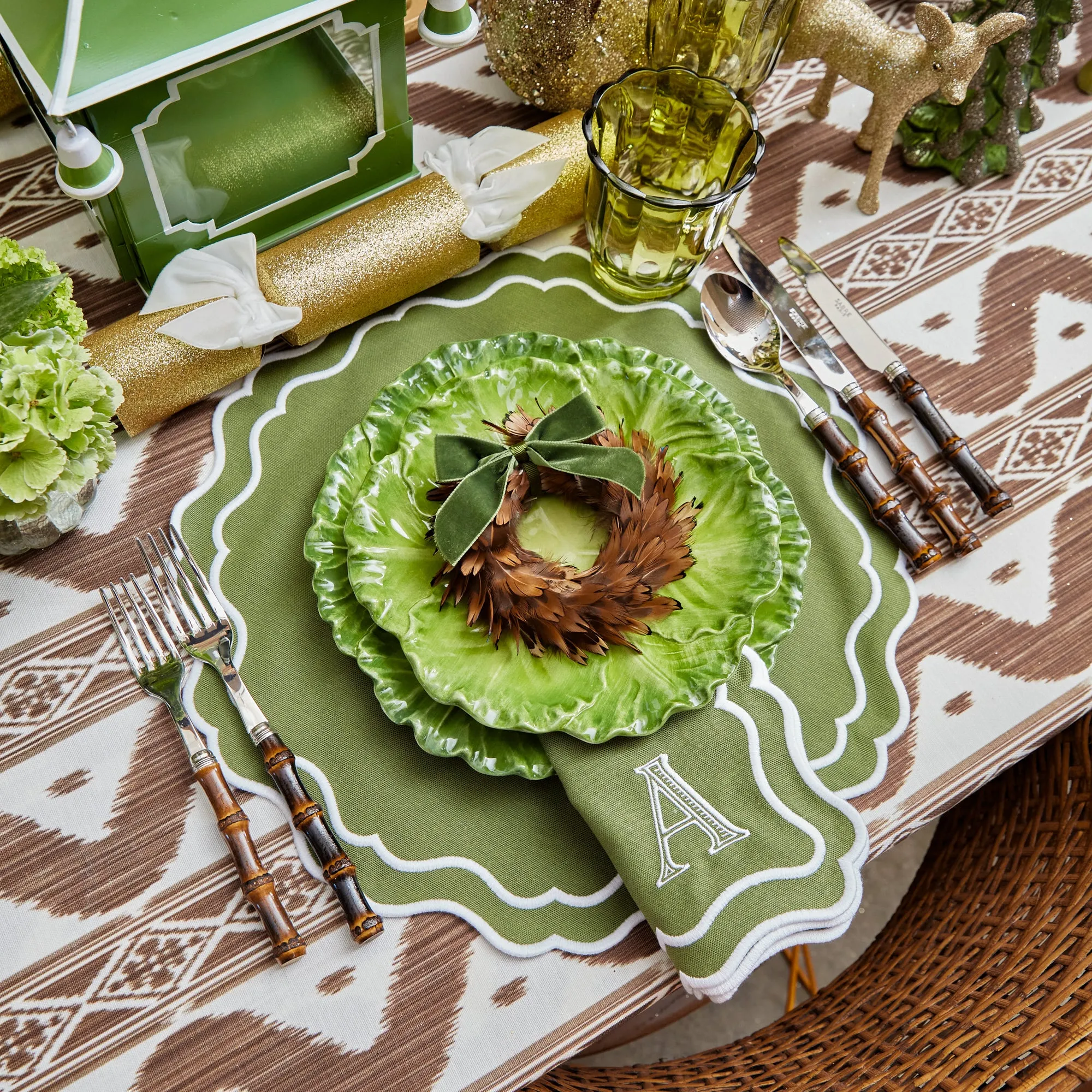 Serena Green Cabbage Dinner & Starter Plates (Set of 8)