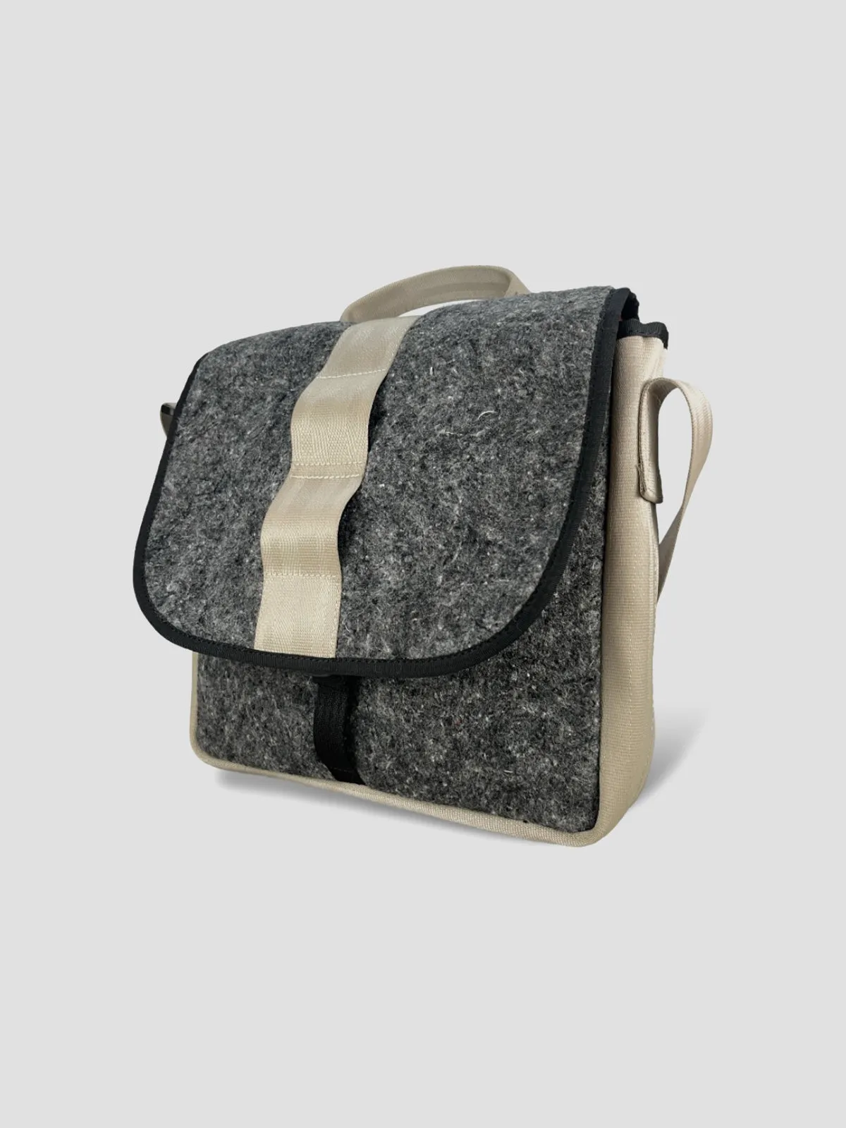 The Good Satchel Grey