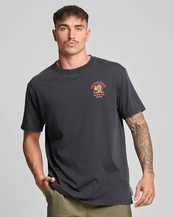 The Mad Hueys Kraken Tins Tee - Washed Black