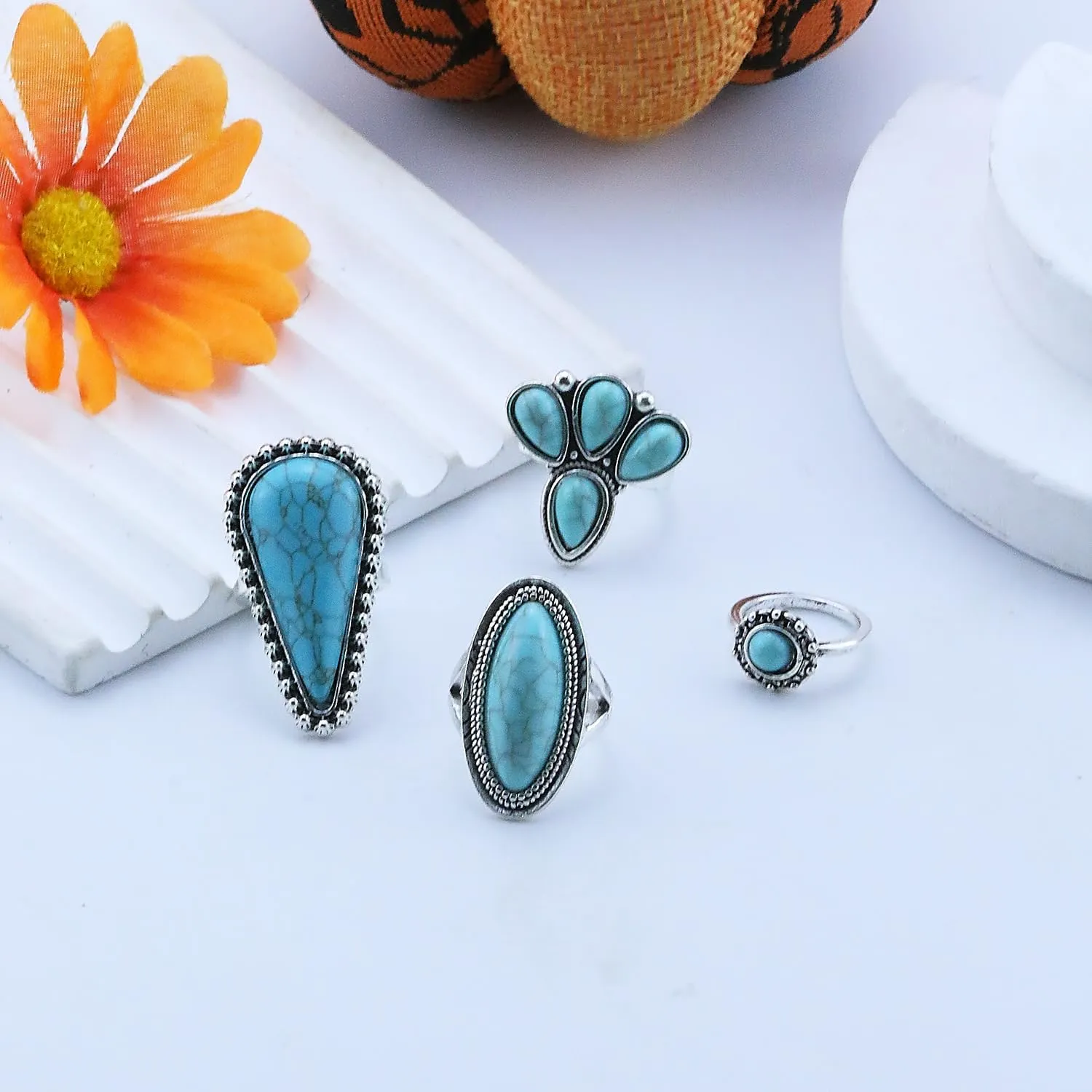 Turquoise Ring for Women Bohemian Stackable Knuckle Rings Set Boho Turquoise Finger Ring Vintage Oval Flower Starfish Teardrop Midi Snake Ring Western Rings Jewelry
