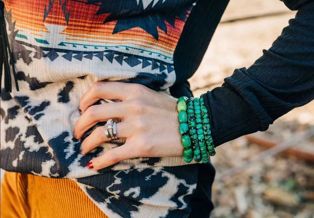 Western Chic' Turquoise Stretch Bracelet