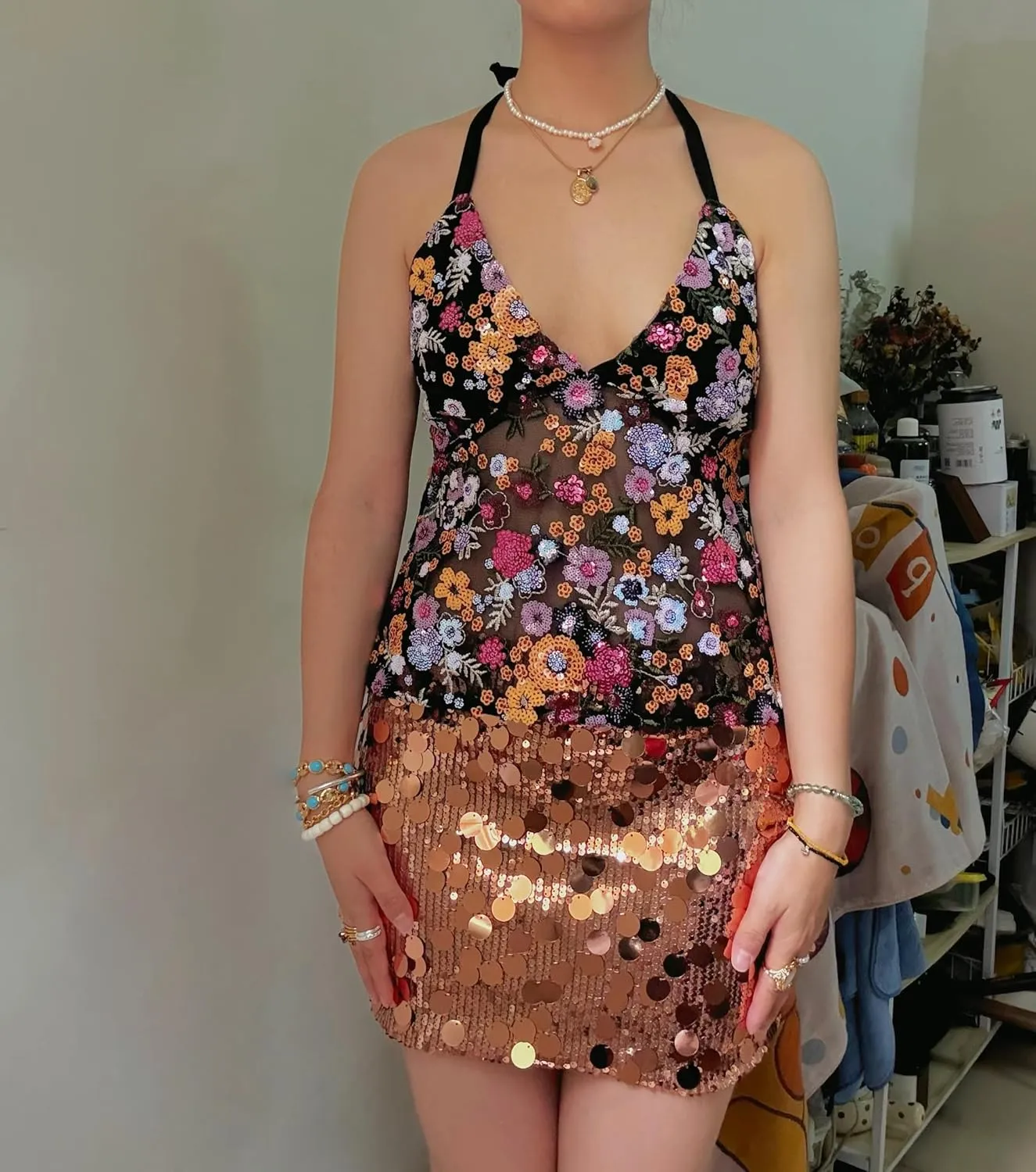 Women Y2k Glitter Sequin Cami Top Spaghetti Strap Backless Sparkle Camisole Sexy V Neck Going Out Tops Clubwear