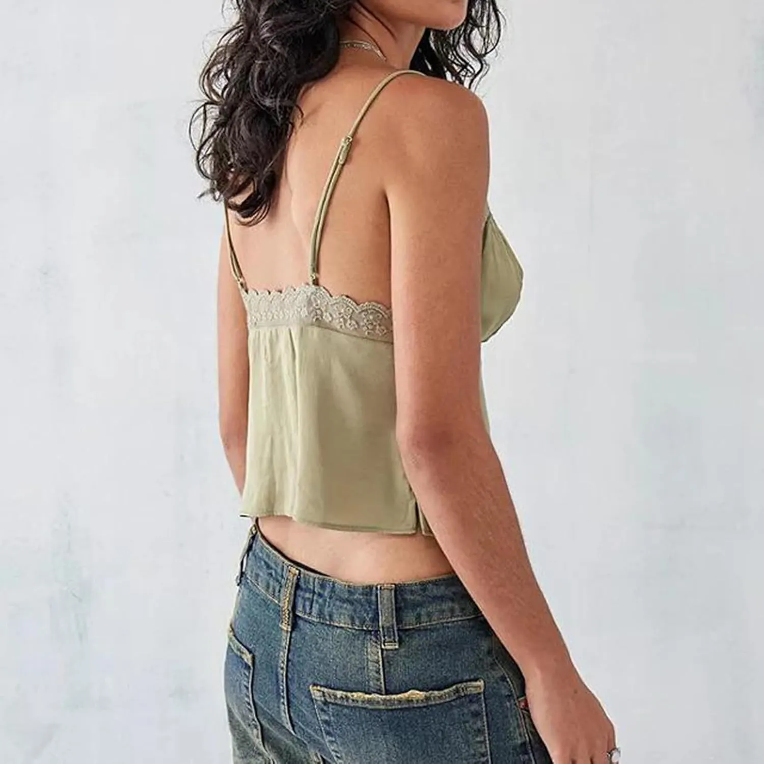 Women Y2k Tie Front Crop Tops Spaghetti Strap Square Neck Babydoll Camisole Summer Smocked Ruffle Tank Tops