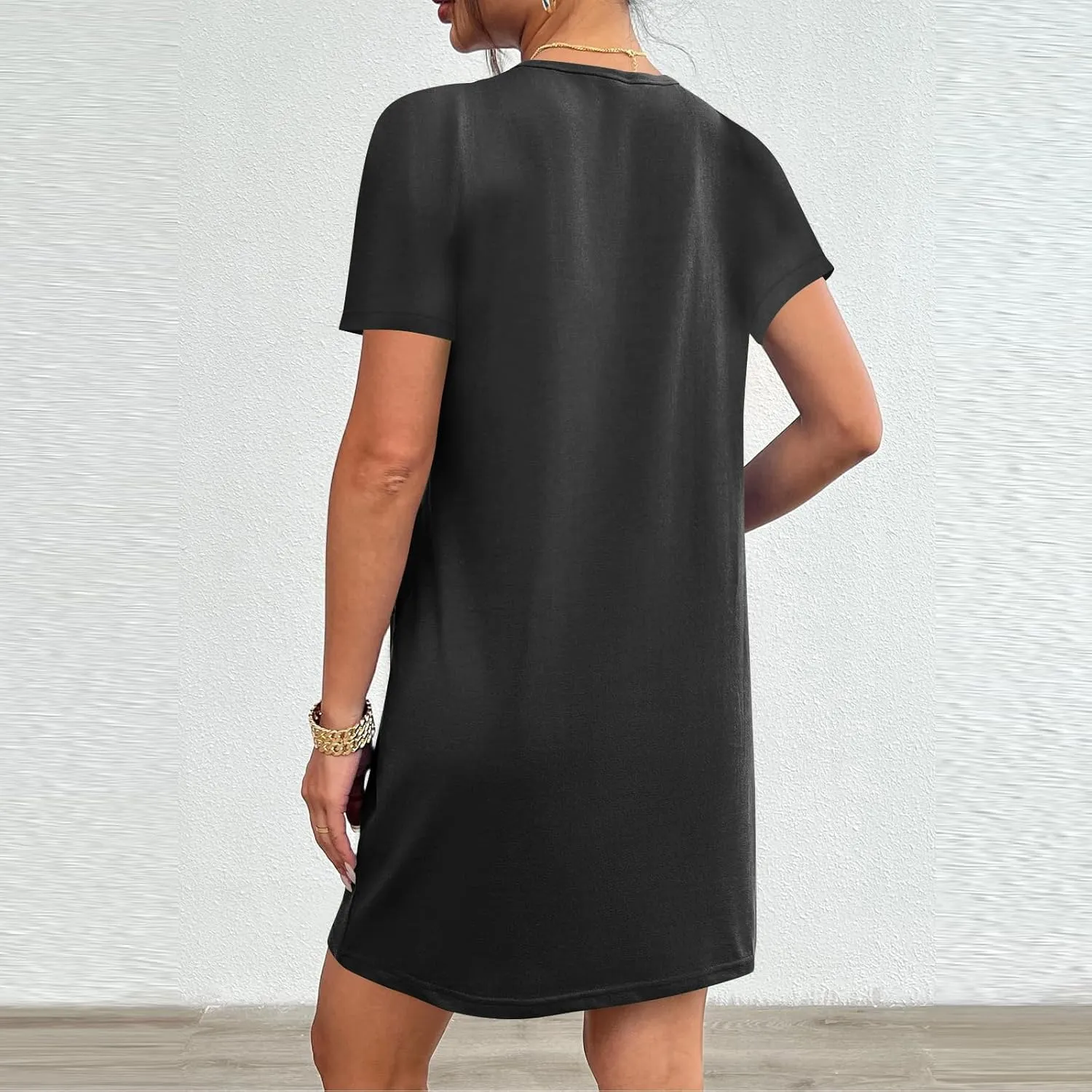 Womens Crewneck Summer Casual Sundress Simple Solid Color T Shirt Dress Comfy Loose Fit Beach Dress with Pockets