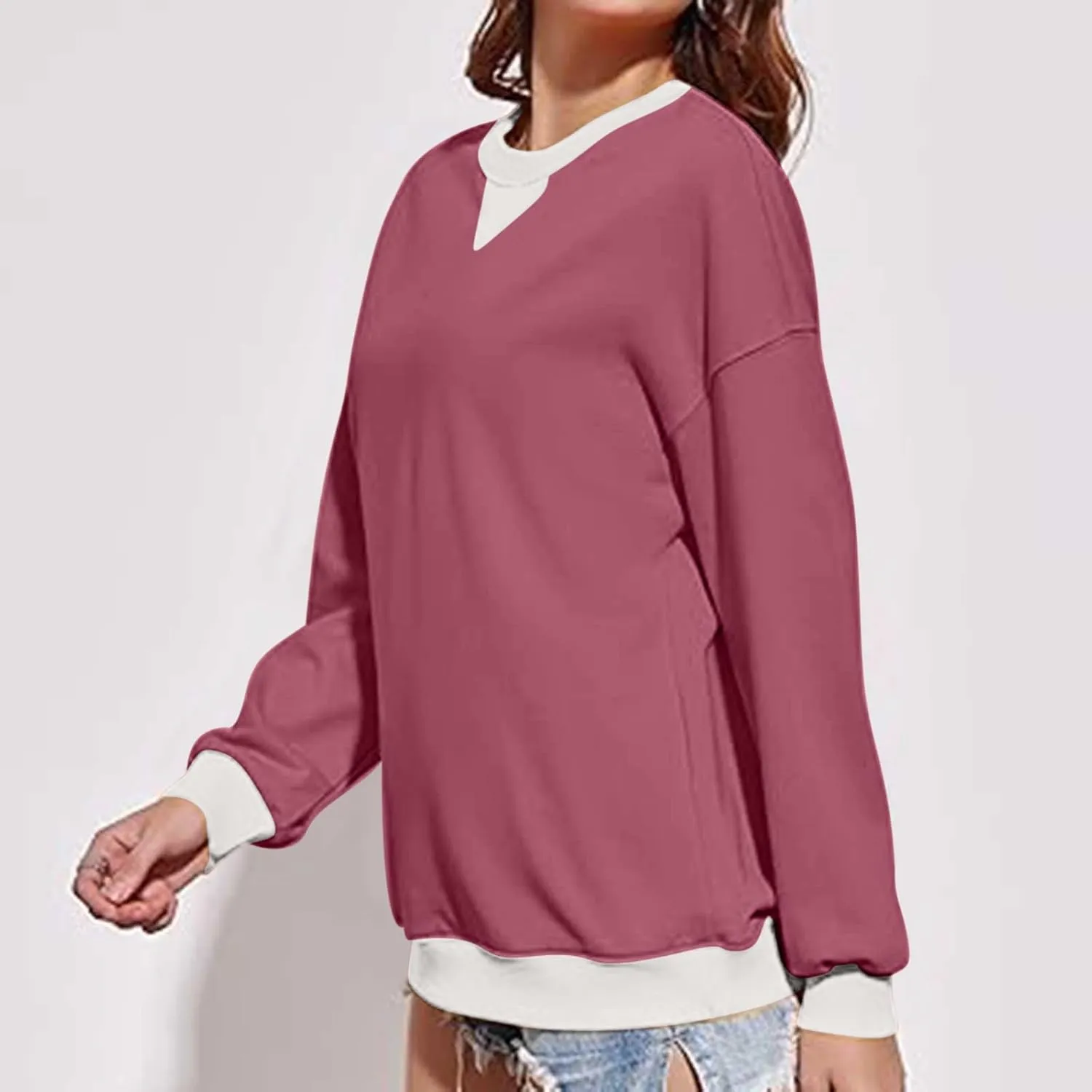 Women's Fall Fashion Sweatshirt 2024 Casual Round Neck Long Sleeve Tops Comfy Loose Fitting Pullover Tops