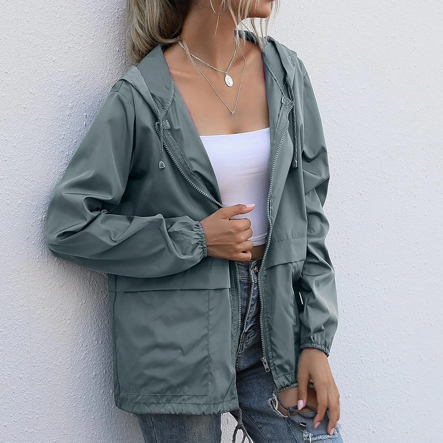 Women's Waterproof Rain Jacket Lightweight Hooded Raincoat for Hiking Travel Outdoor Windbreaker Travel Jacket (S-2XL)