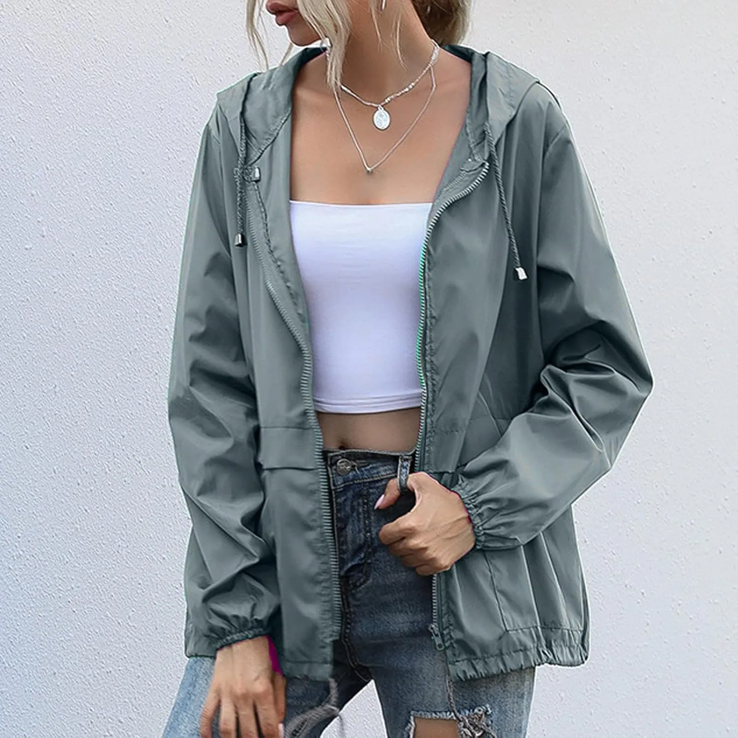 Women's Waterproof Rain Jacket Lightweight Hooded Raincoat for Hiking Travel Outdoor Windbreaker Travel Jacket (S-2XL)