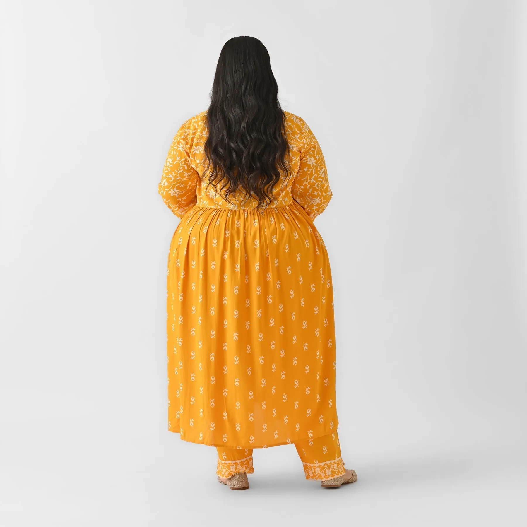 Yellow Rayon Floral Jaal V-Neck 2-Piece Kurta Set (Plus)
