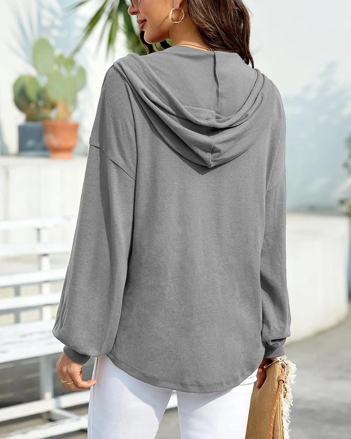 Zatanaroni Womens Zip Up Hoodies Loose fit Sweatshirt Casual Long Sleeve Shirts for Women Pullover Tops With Pocket